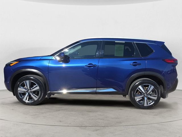 Used 2023 Nissan Rogue Platinum w/ Platinum Premium Package image 2