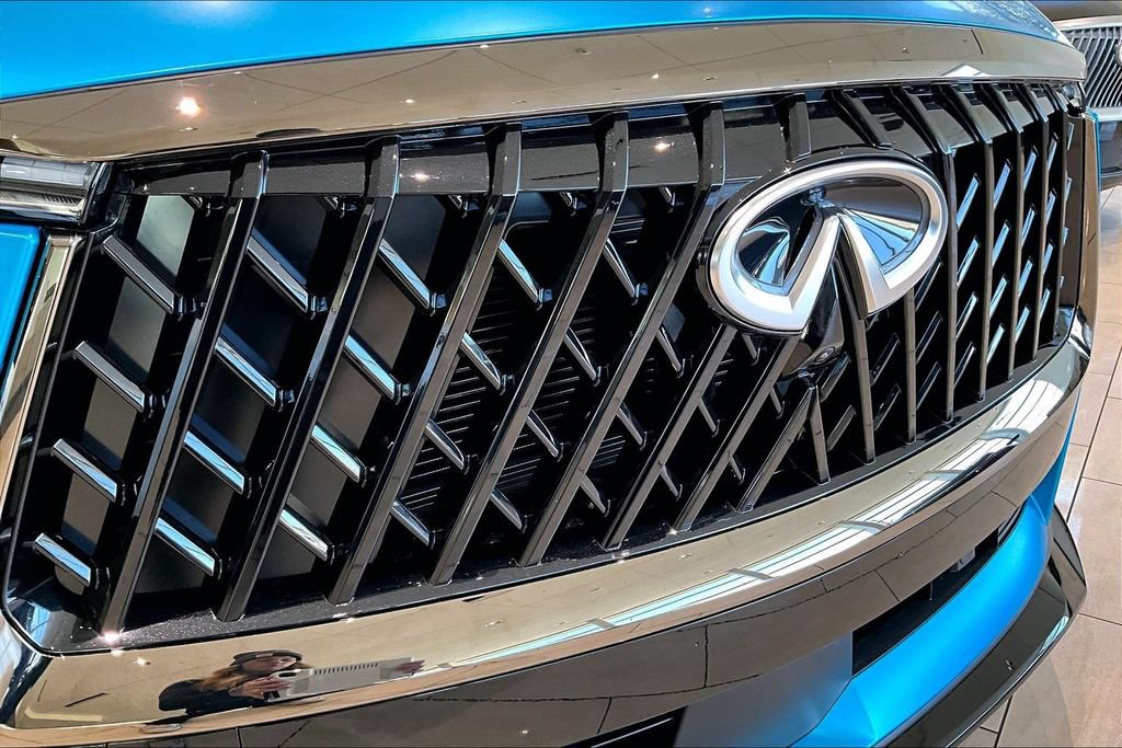 Certified 2026 INFINITI QX60 Sport w/ Dark Cargo Package AWD/4WD image 39
