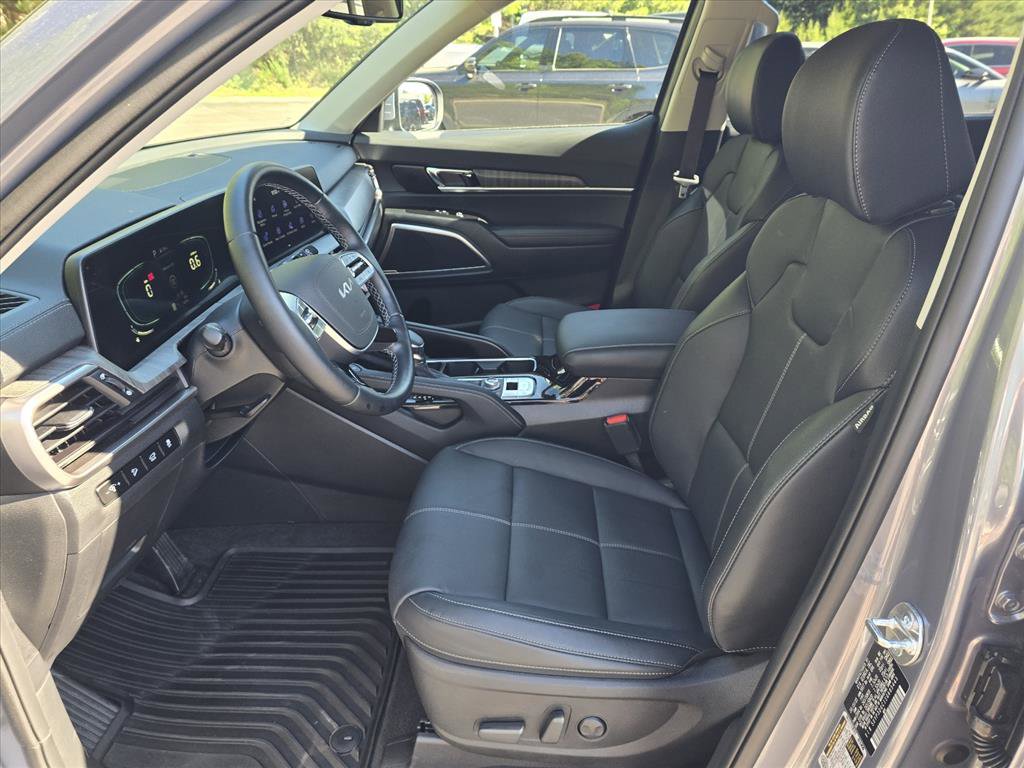 Used 2025 Kia Telluride EX AWD/4WD image 12
