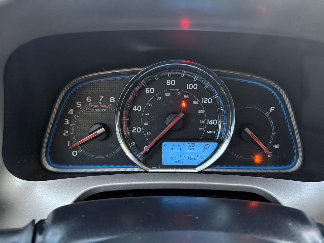 Used 2013 Toyota RAV4 Limited image 12