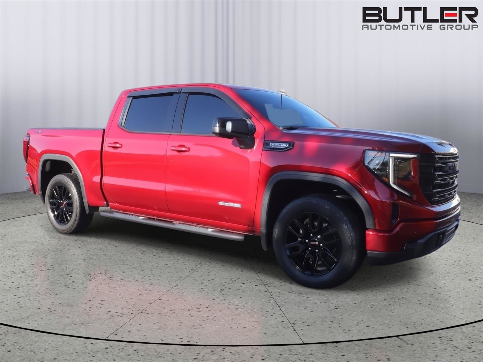 Used 2024 GMC Sierra 1500 Elevation w/ Preferred Package AWD/4WD image 9