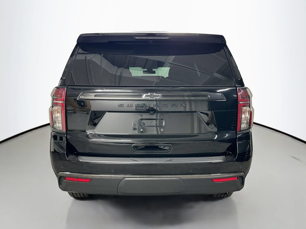 Used 2022 Chevrolet Suburban Z71 w/ Luxury Package AWD/4WD image 10
