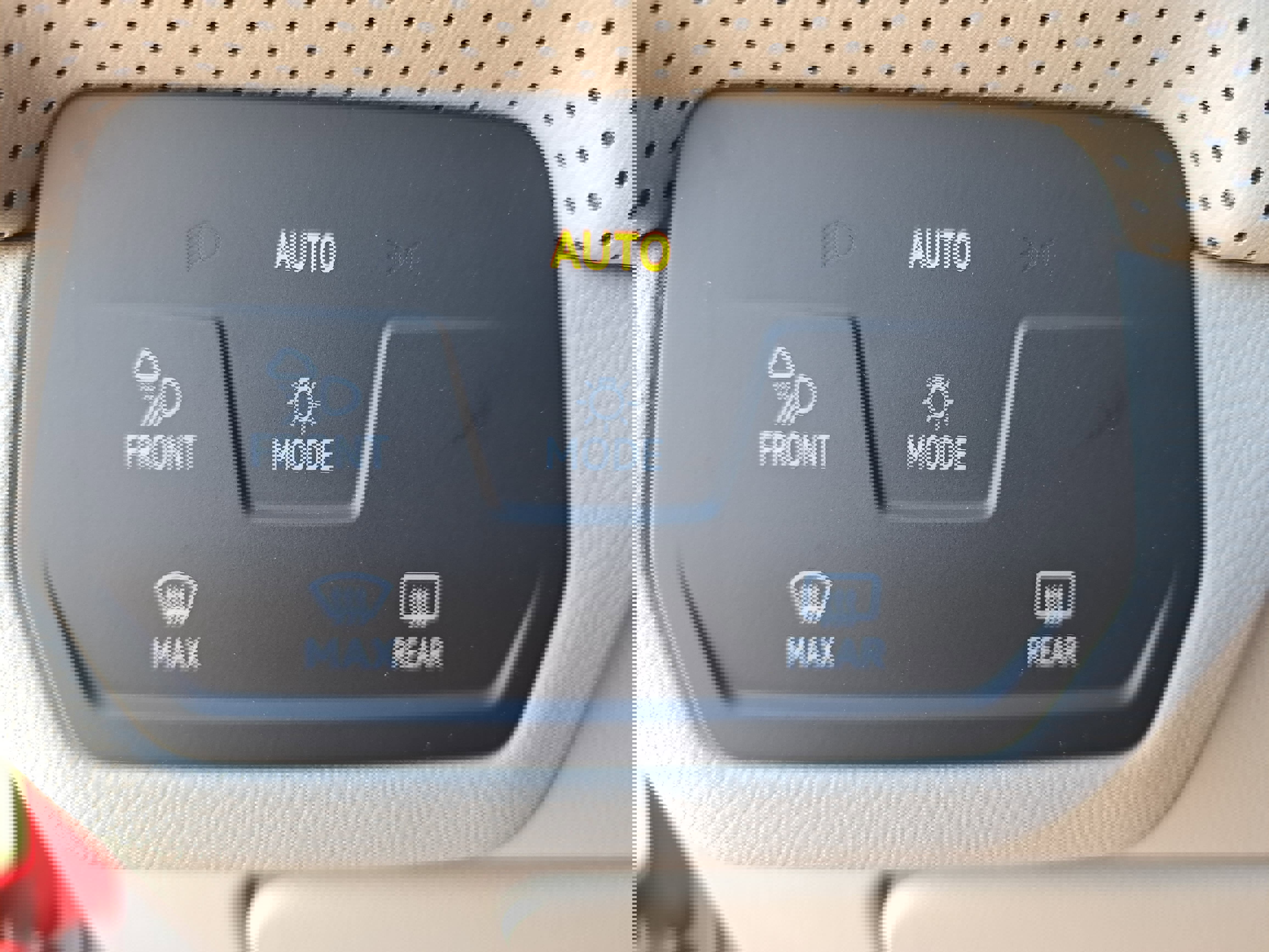 Certified 2024 Volkswagen Atlas SEL Premium R-Line image 27