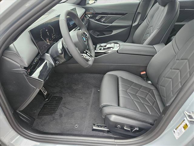 Certified 2026 BMW 530i w/ M Sport Package RWD image 15