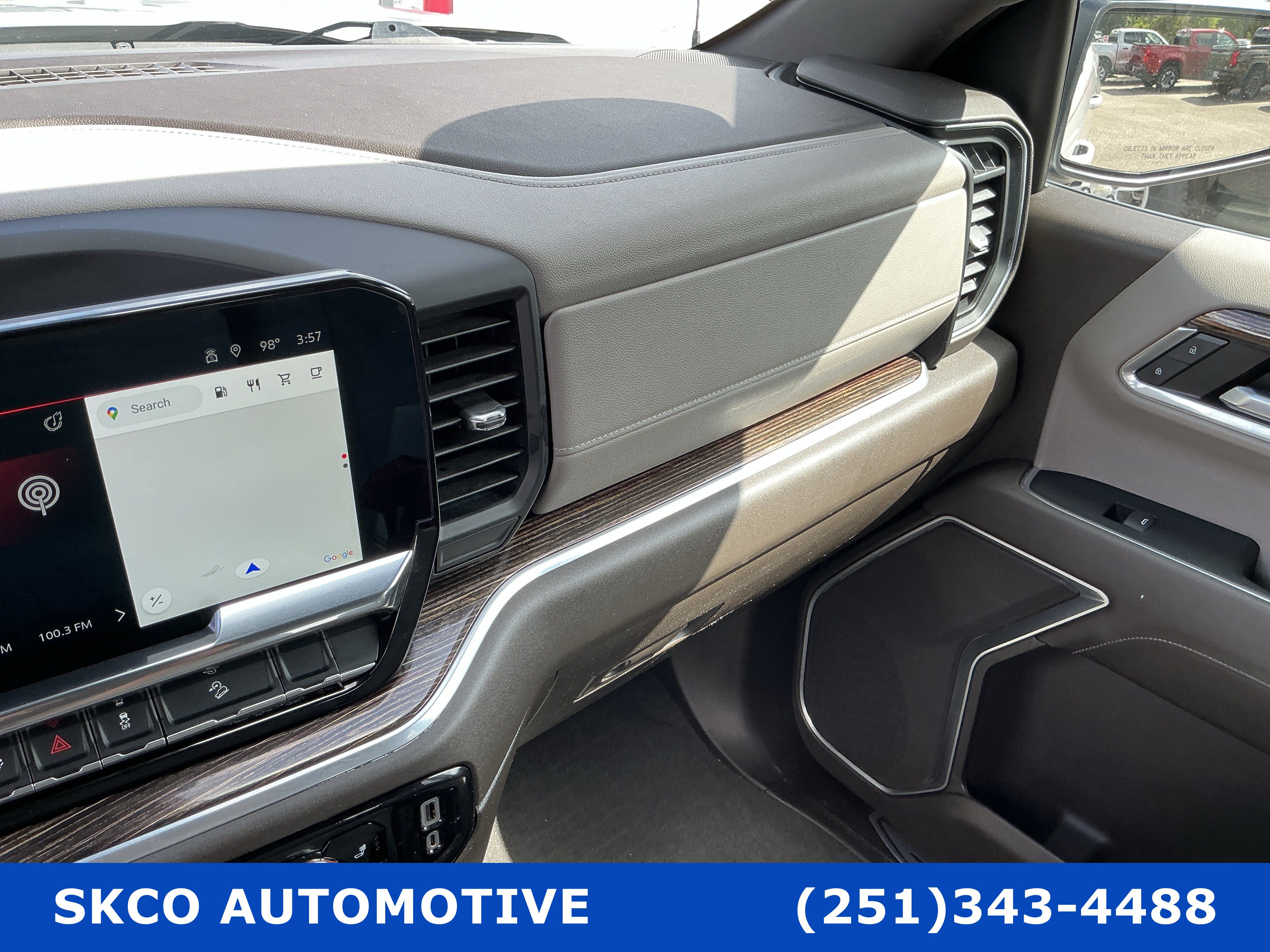 Used 2022 GMC Sierra 1500 SLE w/ X31 Off-Road Package AWD/4WD image 24