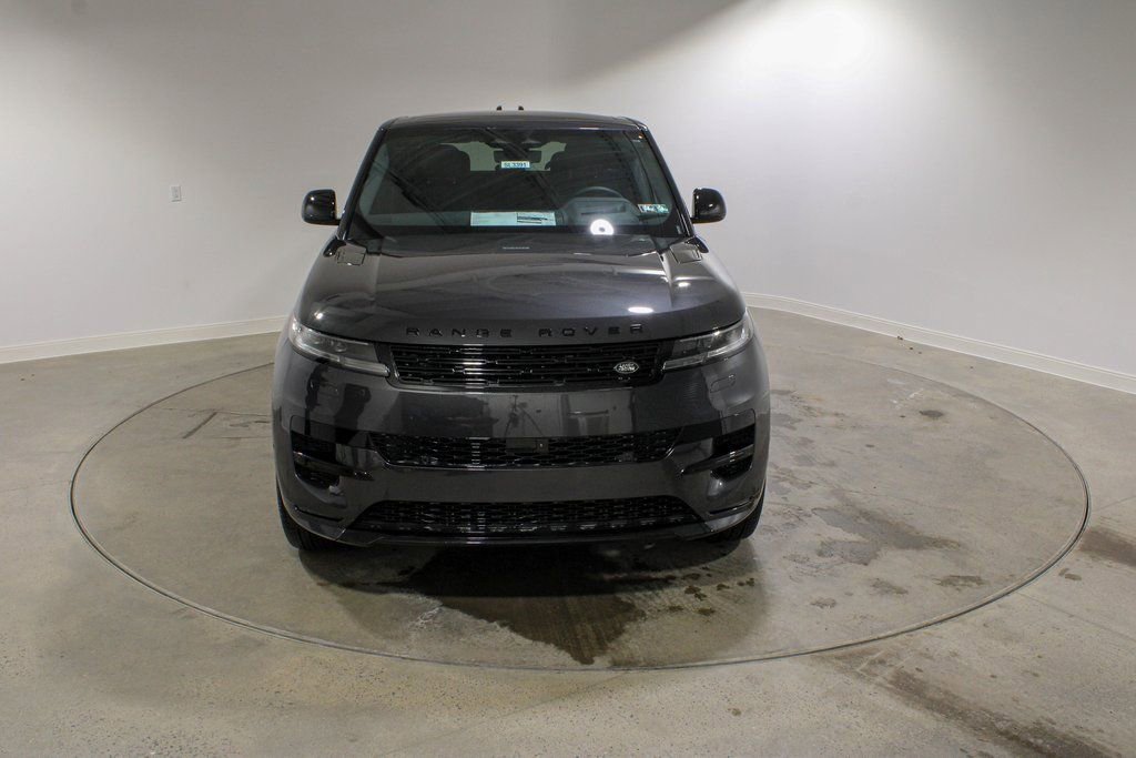 New 2026 Land Rover Range Rover Sport Dynamic SE AWD/4WD image 8