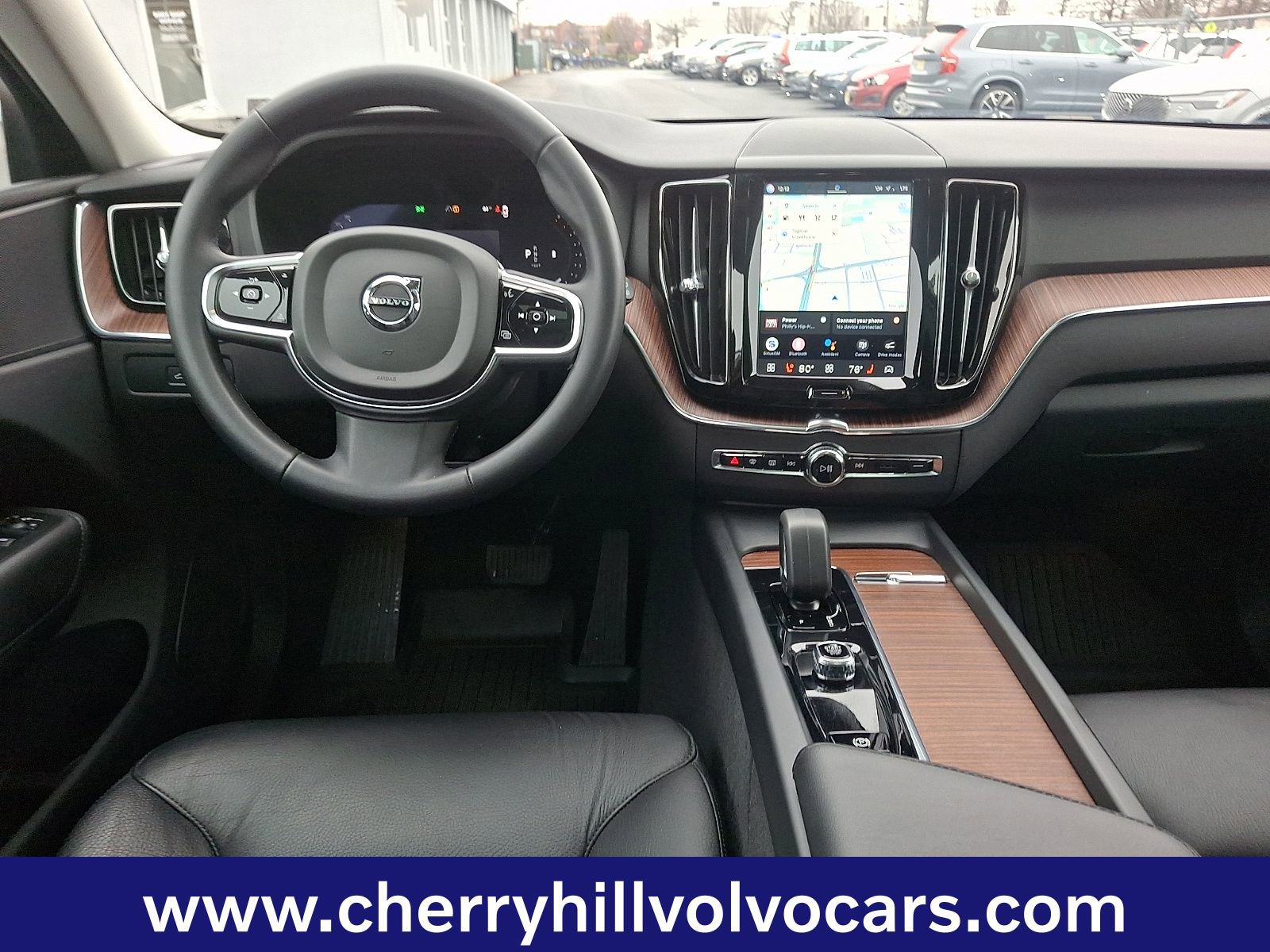 Certified 2023 Volvo XC60 B5 Plus w/ Climate Package image 12