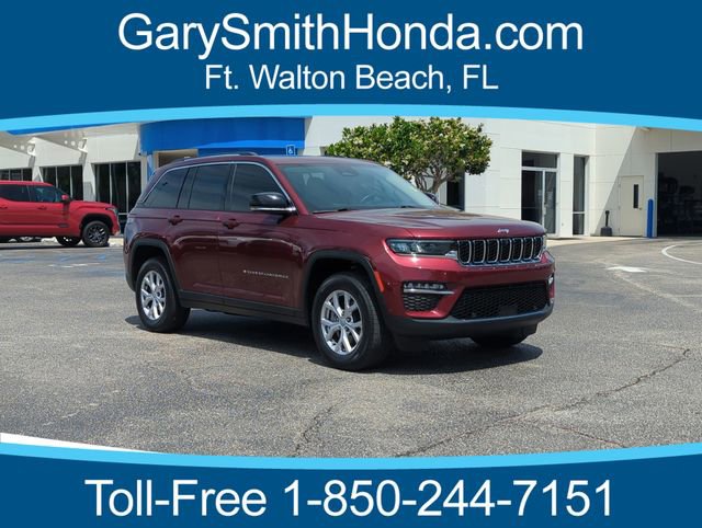 Used 2022 Jeep Grand Cherokee Limited w/ Luxury Tech Group II AWD/4WD image 1