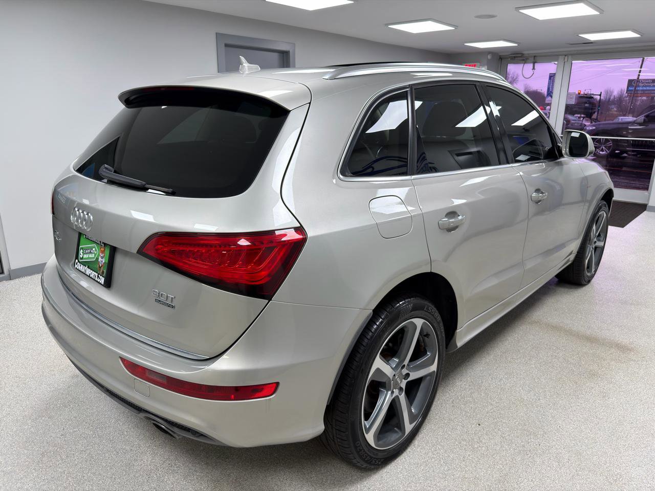 Used 2016 Audi Q5 3.0T Prestige image 3