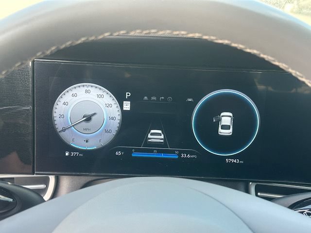 Used 2024 Hyundai Elantra SEL w/ Convenience Package FWD image 29