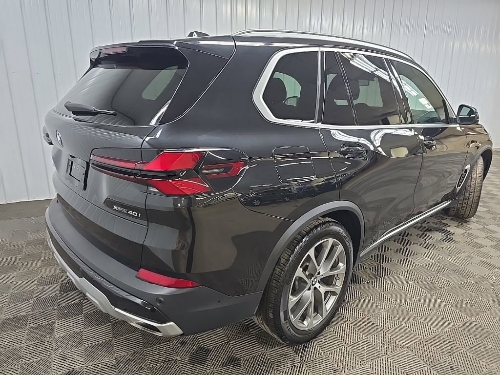 Used 2025 BMW X5 xDrive40i w/ Premium Package image 10