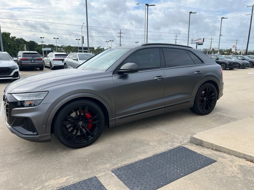 Used 2023 Audi SQ8 Prestige w/ Prestige Package AWD/4WD image 1