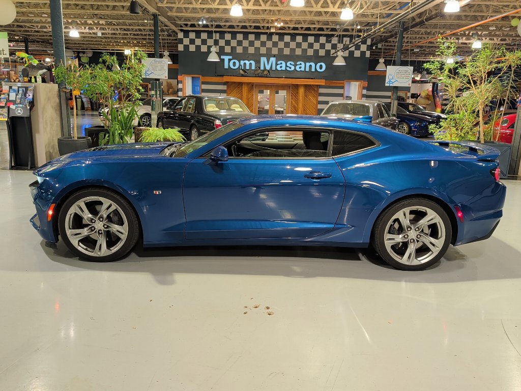Used 2019 Chevrolet Camaro SS RWD image 13