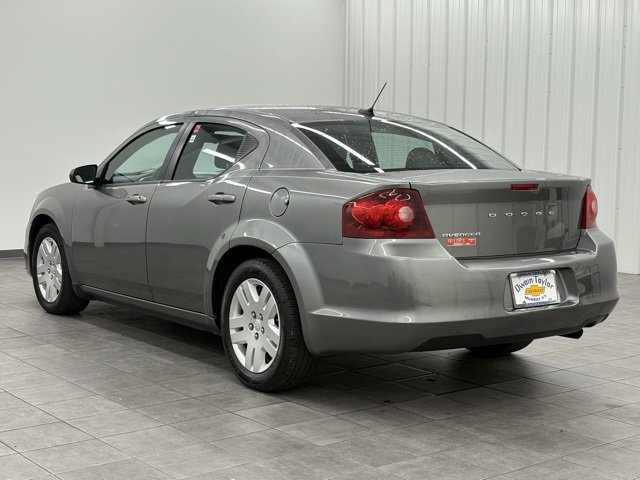 Used 2012 Dodge Avenger SE image 4