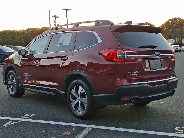Used 2025 Subaru Ascent Premium AWD/4WD image 4