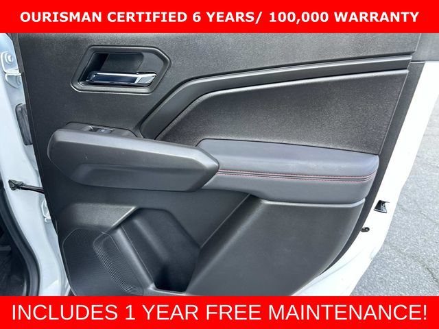 Used 2025 Chevrolet Colorado Z71 w/ Technology Package AWD/4WD image 11