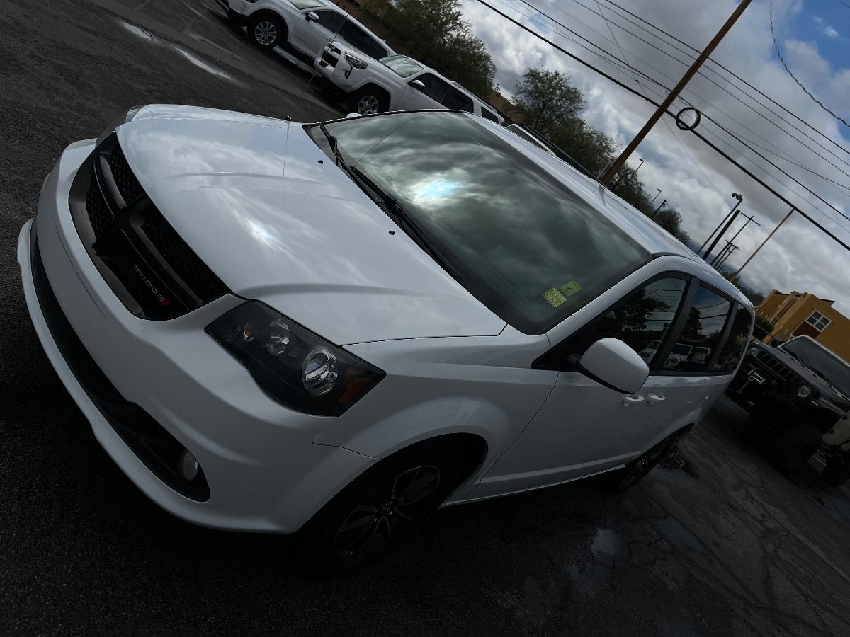 Used 2018 Dodge Grand Caravan SE FWD image 42