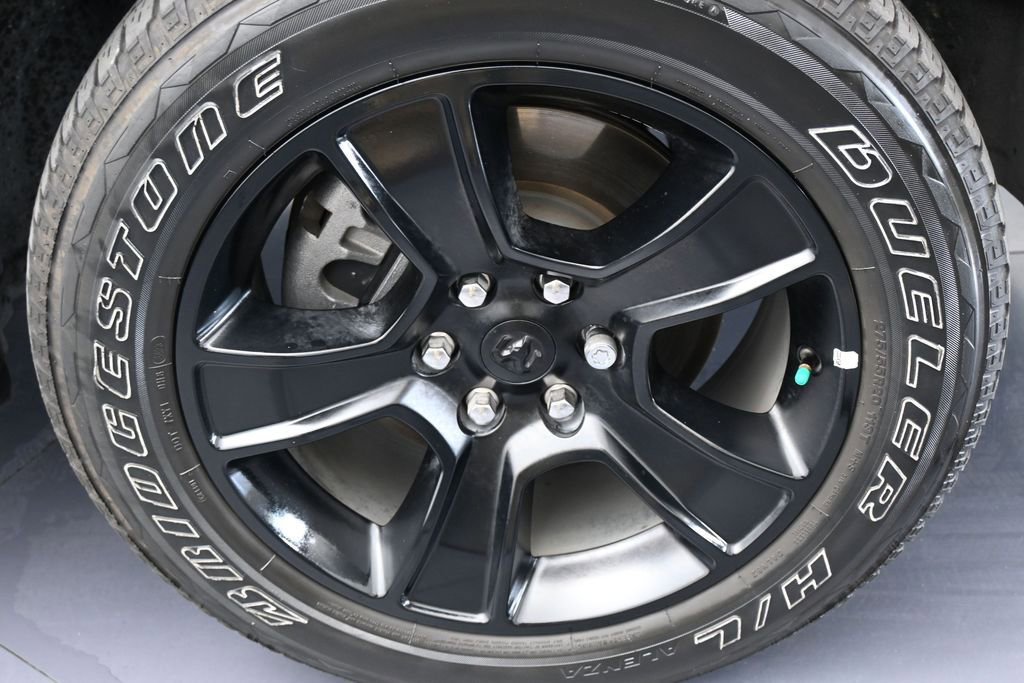 Used 2024 RAM 1500 Big Horn RWD image 43