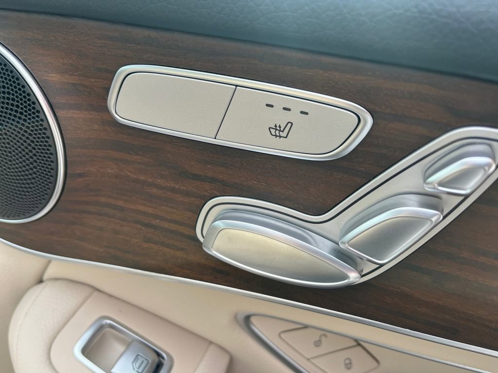 Certified 2022 Mercedes-Benz GLC 300 4MATIC w/ Driver Assistance Package image 16