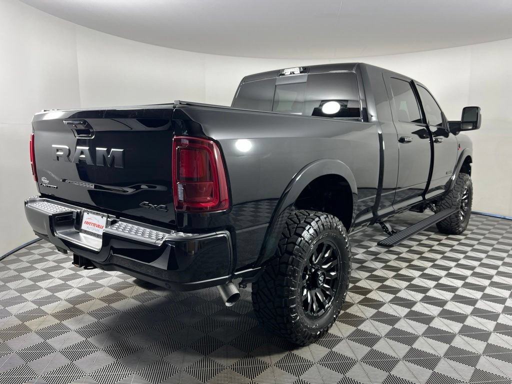 Used 2026 RAM 2500 Limited AWD/4WD image 14
