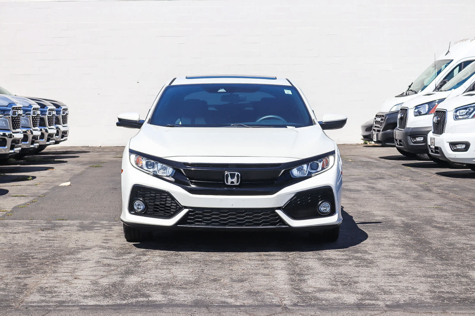 Used 2019 Honda Civic EX image 2