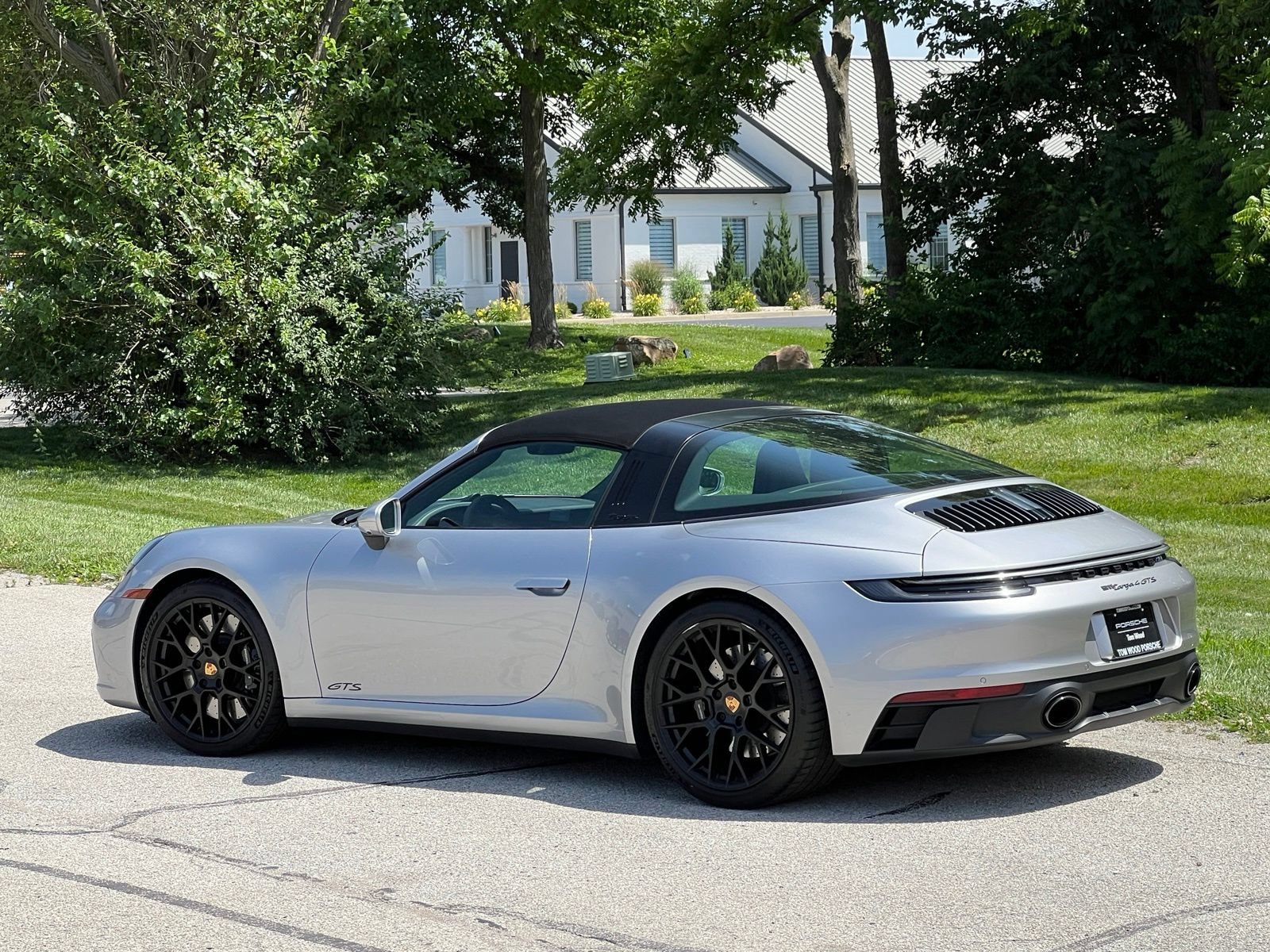 Certified 2023 Porsche 911 Targa 4 GTS AWD/4WD image 3
