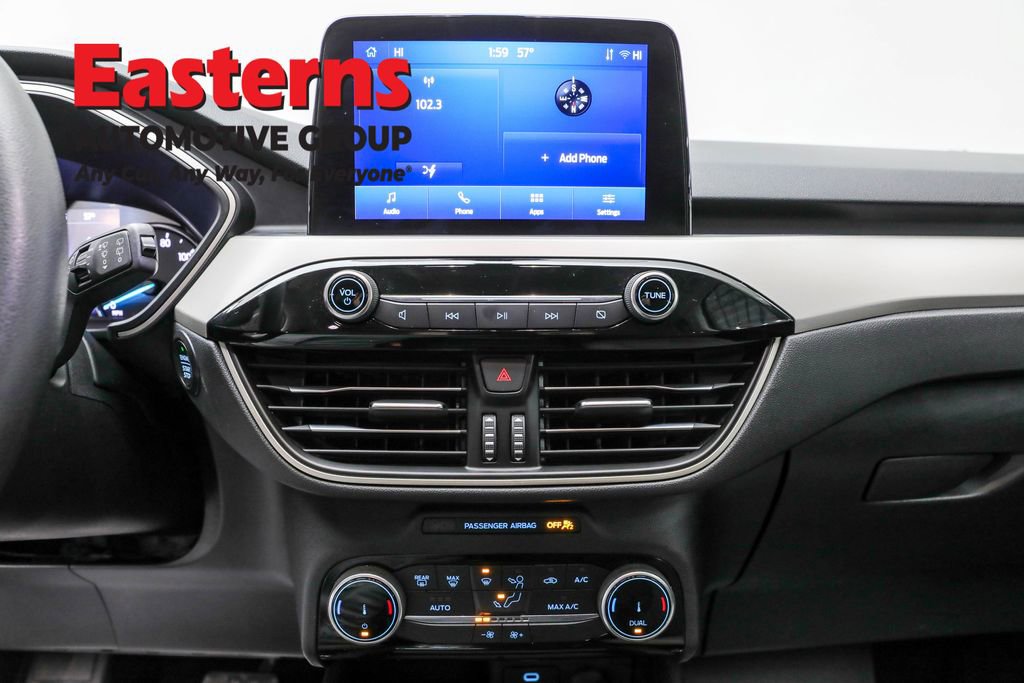 Used 2022 Ford Escape SE image 12