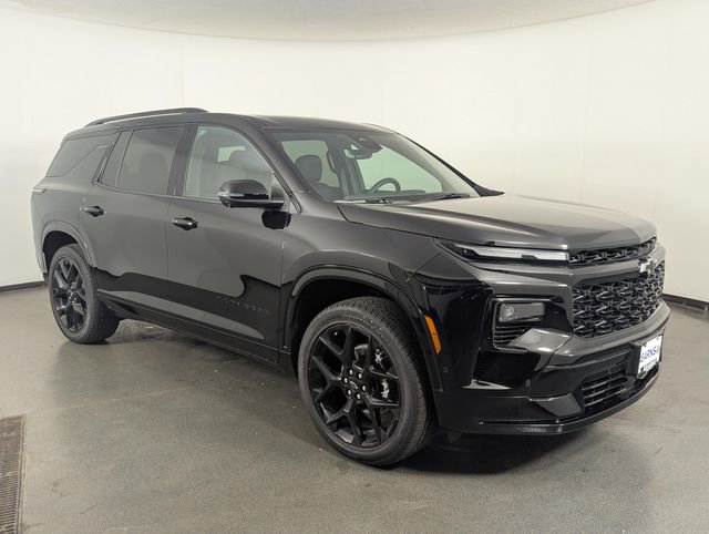 Used 2025 Chevrolet Traverse RS w/ LPO, Floor Liner Package image 2