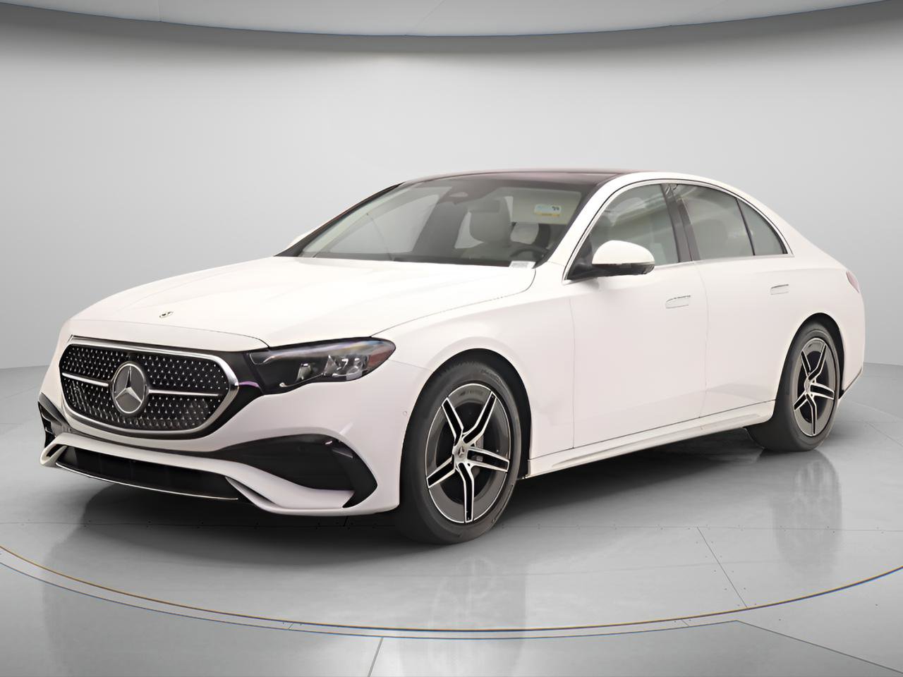 Certified 2024 Mercedes-Benz E 350 4MATIC Sedan image 3