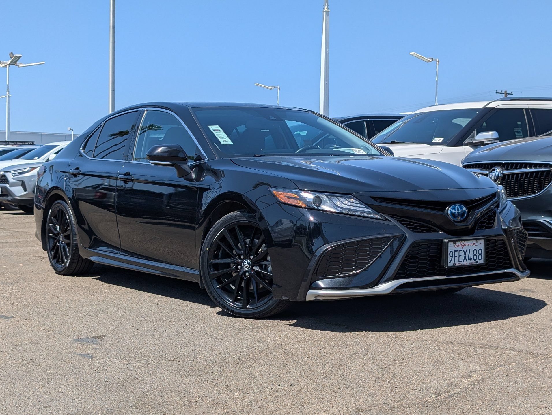 Used 2023 Toyota Camry XSE w/ Navigation Package FWD image 2