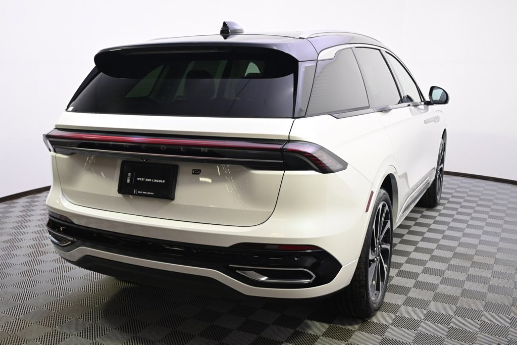 New 2026 Lincoln Nautilus Black Label image 6