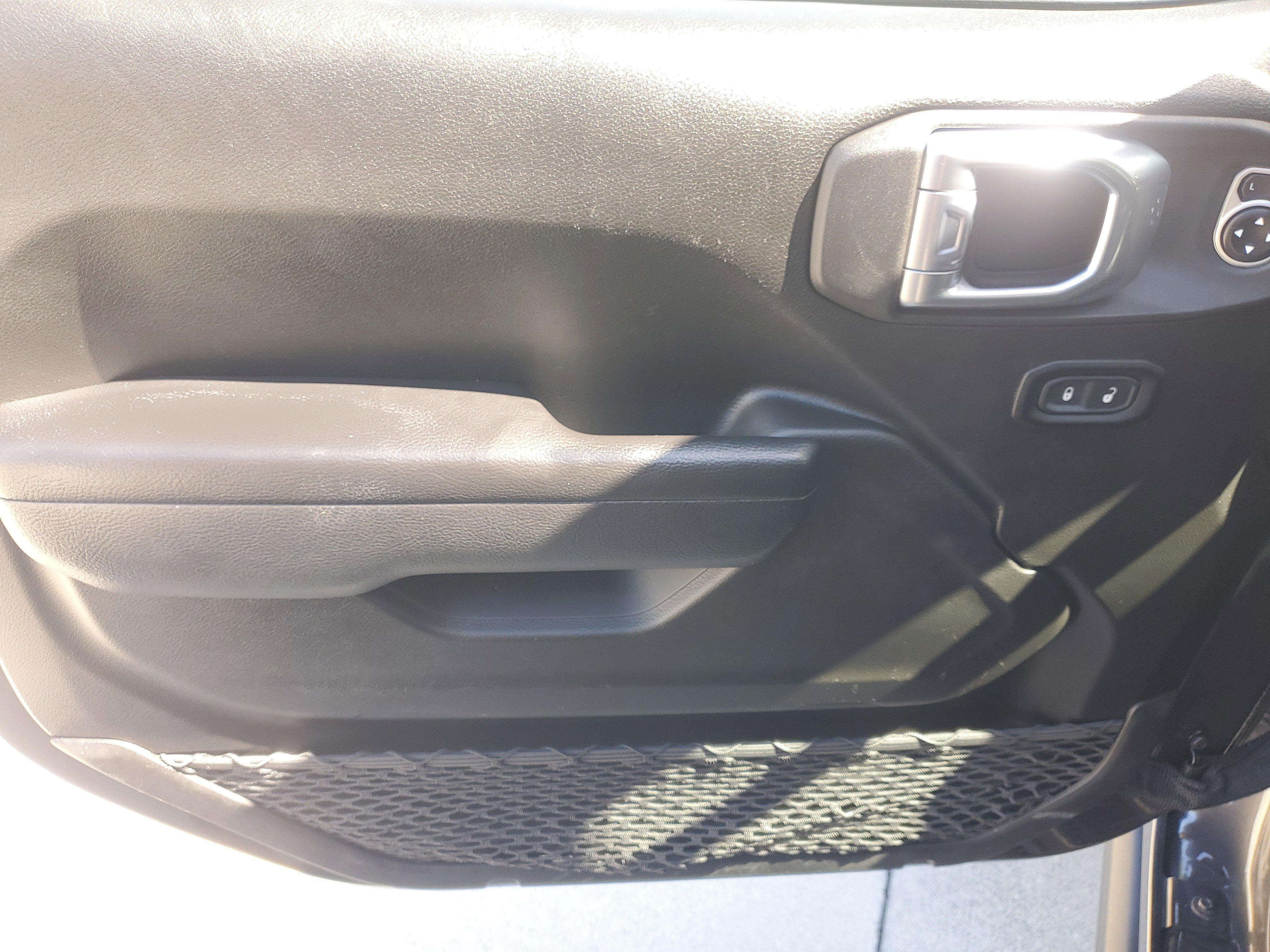 Used 2024 Jeep Wrangler Unlimited Rubicon 4xe image 19