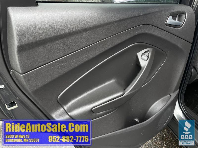 Used 2017 Ford Escape SE AWD/4WD image 11