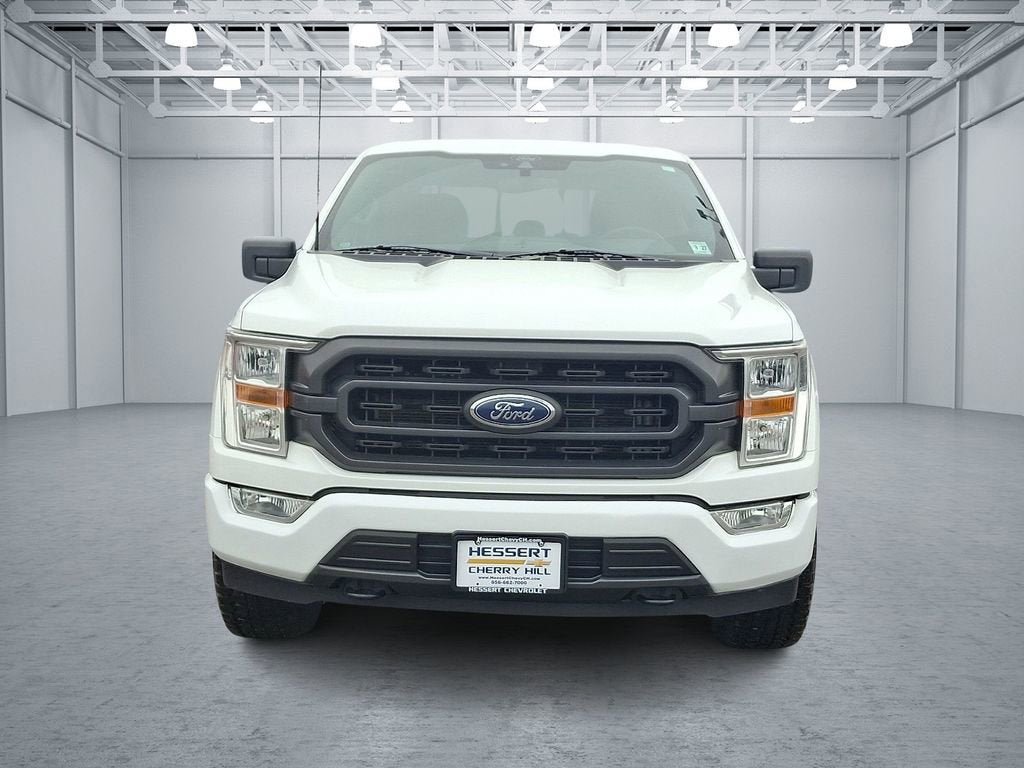 Used 2022 Ford F150 XLT w/ Equipment Group 301A Mid image 3