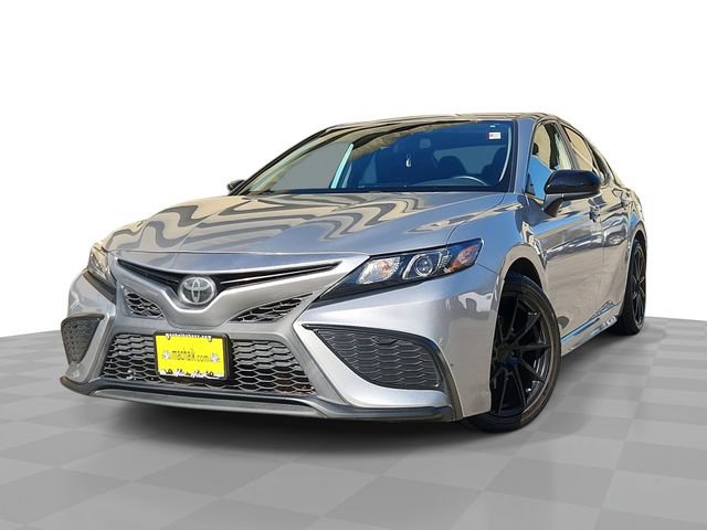 Used 2021 Toyota Camry SE FWD image 1