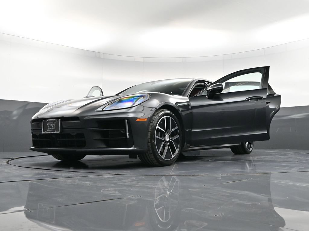 Certified 2024 Porsche Panamera 4 image 41