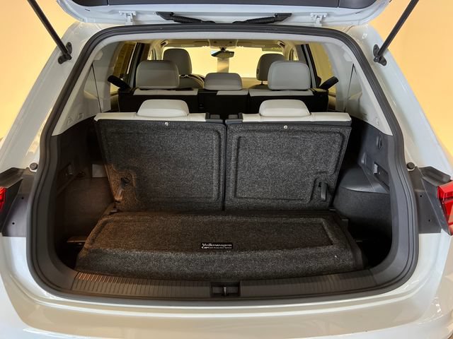 Certified 2021 Volkswagen Tiguan SE FWD image 5
