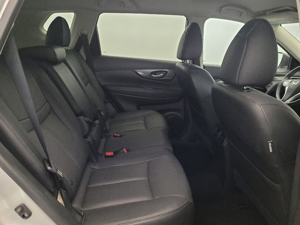 Used 2014 Nissan Rogue SL AWD/4WD image 19