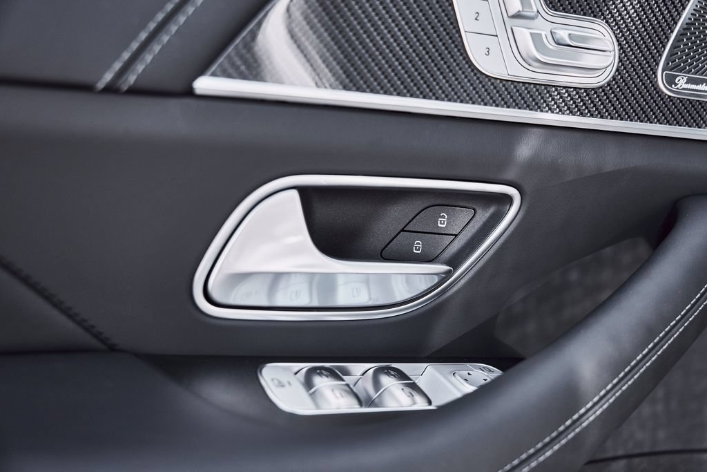 Used 2025 Mercedes-Benz GLS 63 AMG 4MATIC image 36
