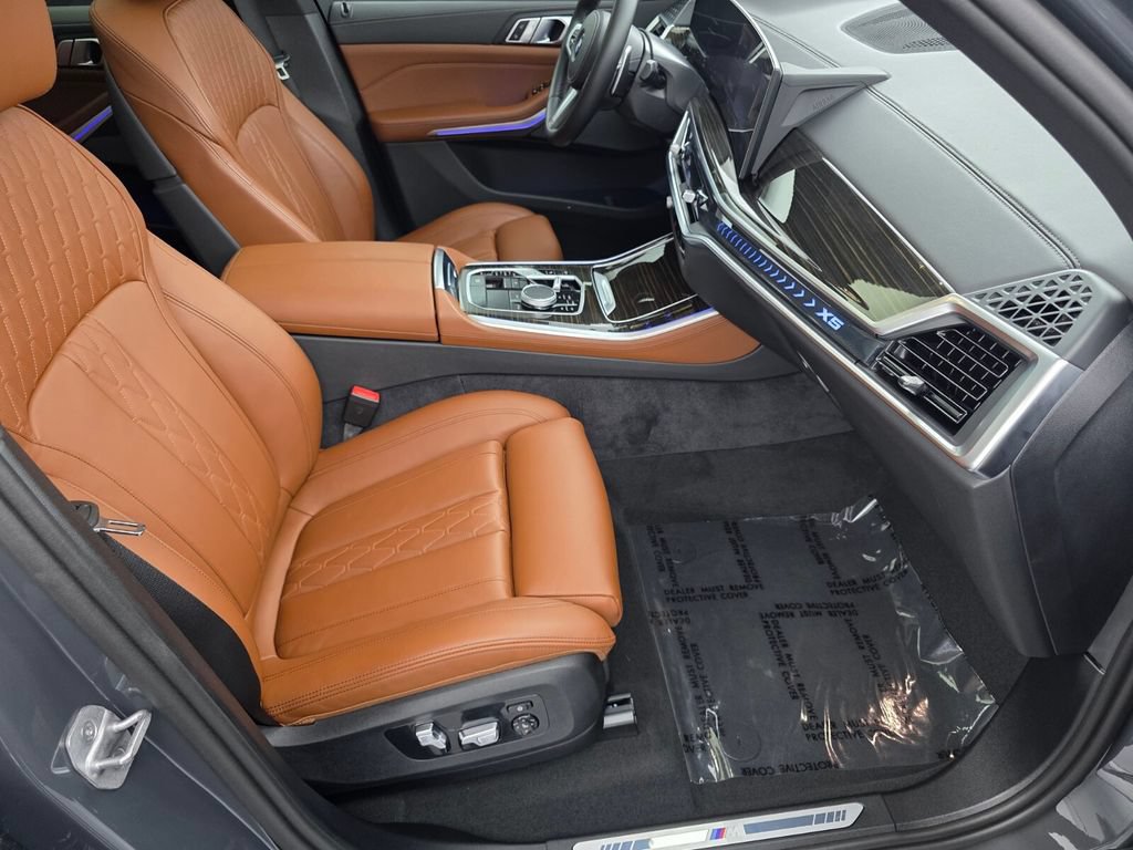 Certified 2025 BMW X5 sDrive40i w/ M Sport Package RWD image 27