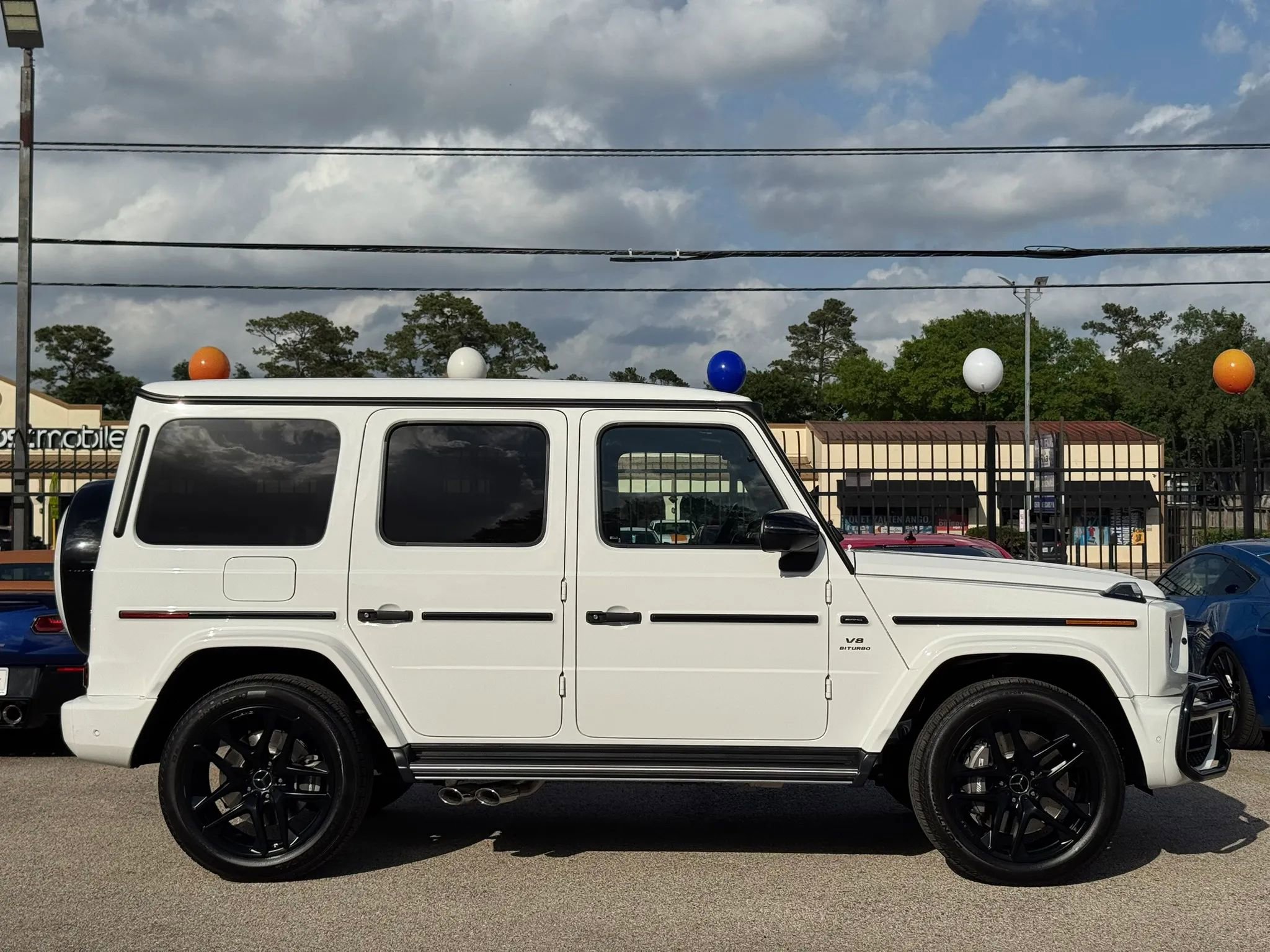 Used 2022 Mercedes-Benz G 63 AMG 4MATIC w/ Seat Comfort Package image 11