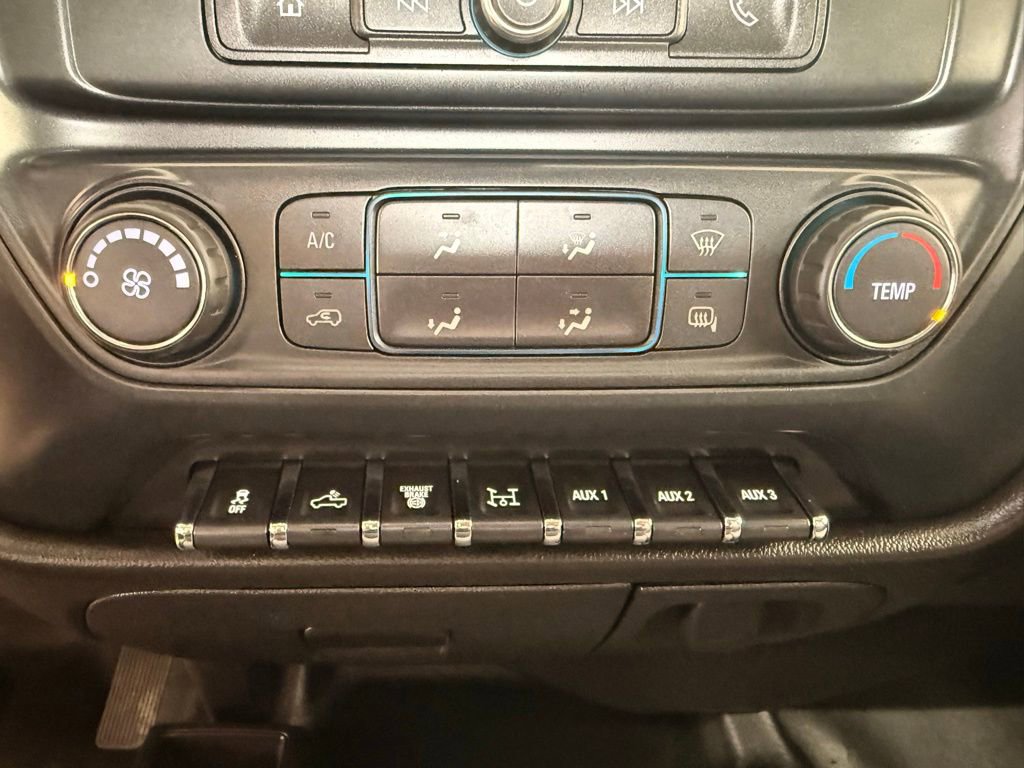 Used 2018 Chevrolet Silverado 3500 W/T w/ WT Convenience Package image 9