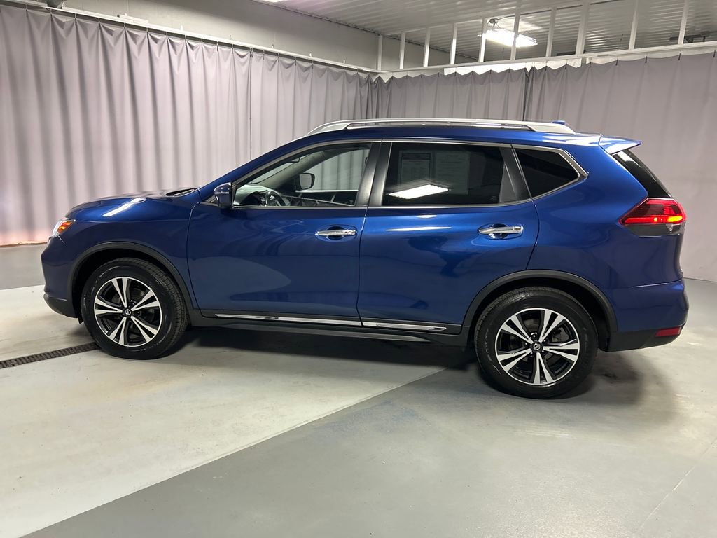 Used 2018 Nissan Rogue SL image 4