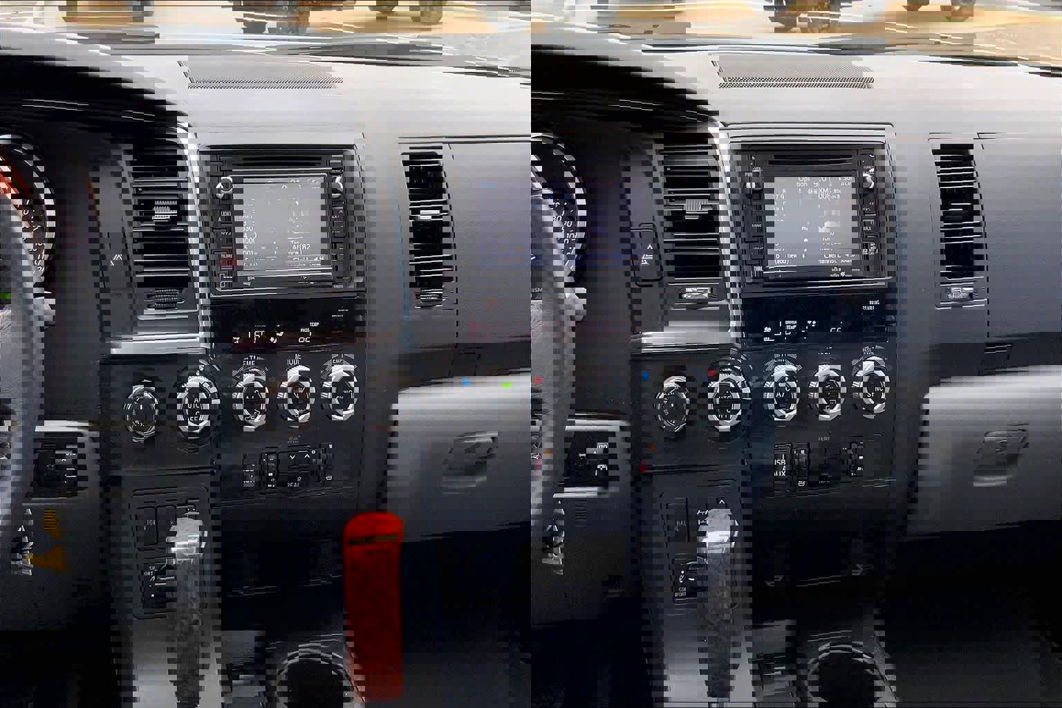 Used 2018 Toyota Sequoia Platinum w/ Preferred Accessory Package image 7