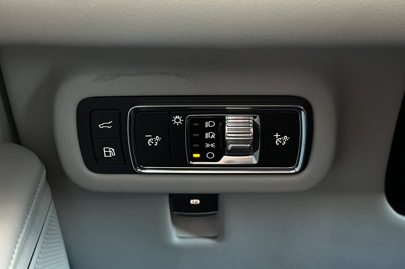 New 2026 Lincoln Nautilus Premier AWD/4WD image 28