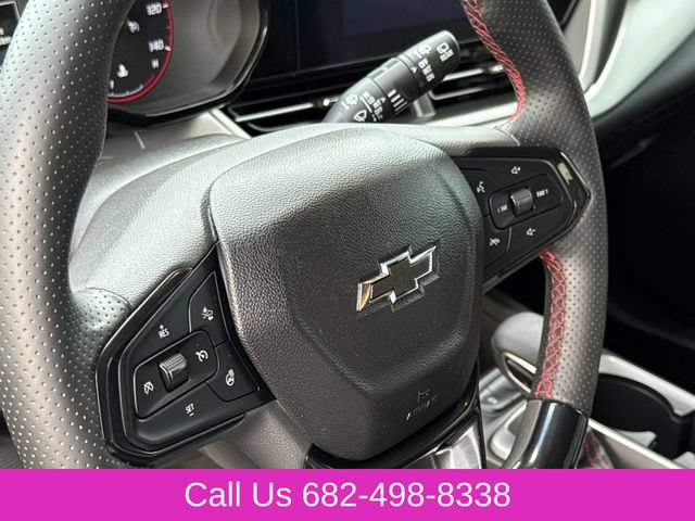 Used 2025 Chevrolet Trax RS w/ Driver Confidence Package FWD image 29