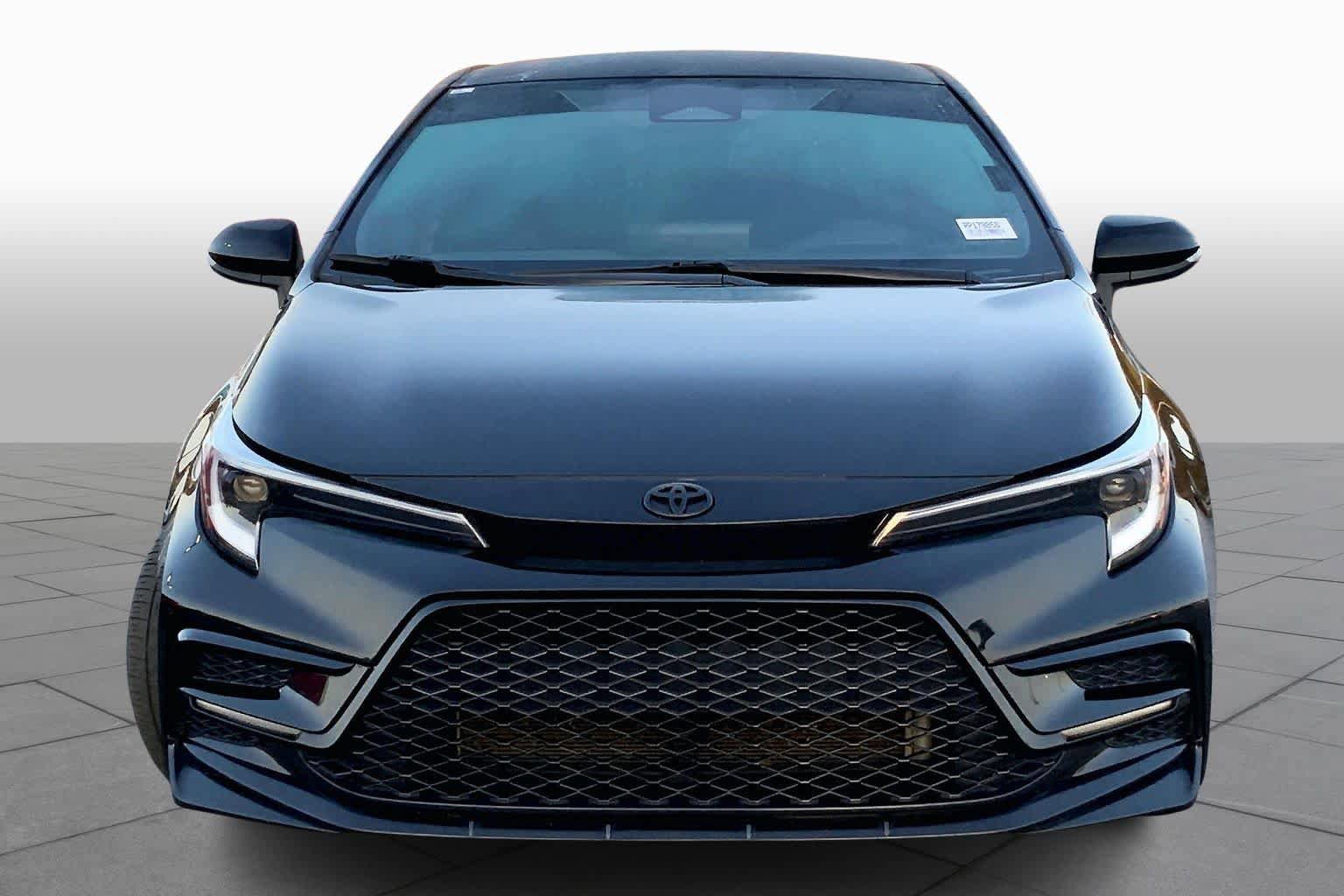 Used 2024 Toyota Corolla Sedan w/ SE Convenience Package FWD image 4