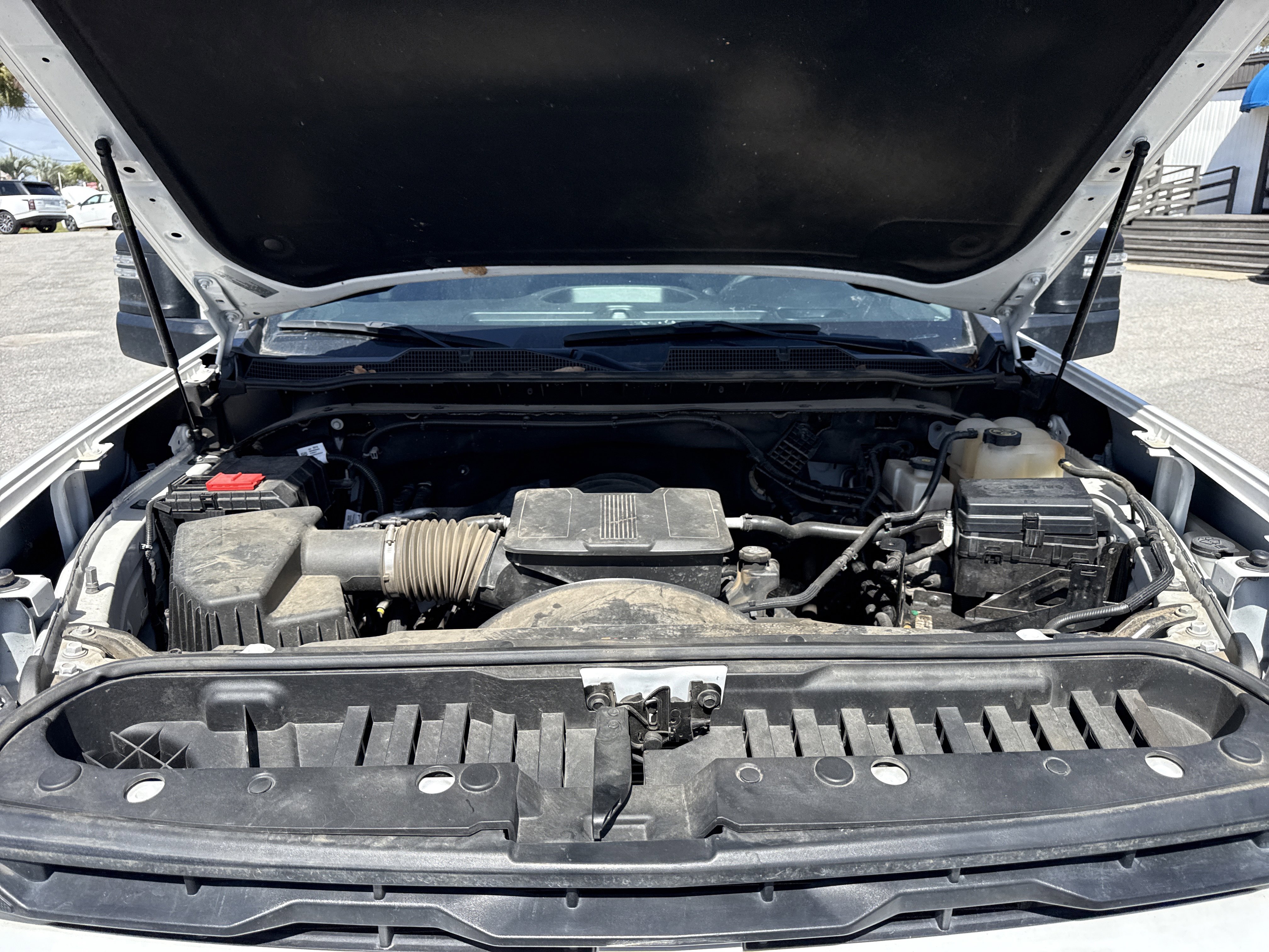 Used 2024 Chevrolet Silverado 2500 Custom w/ Custom Value Package image 30