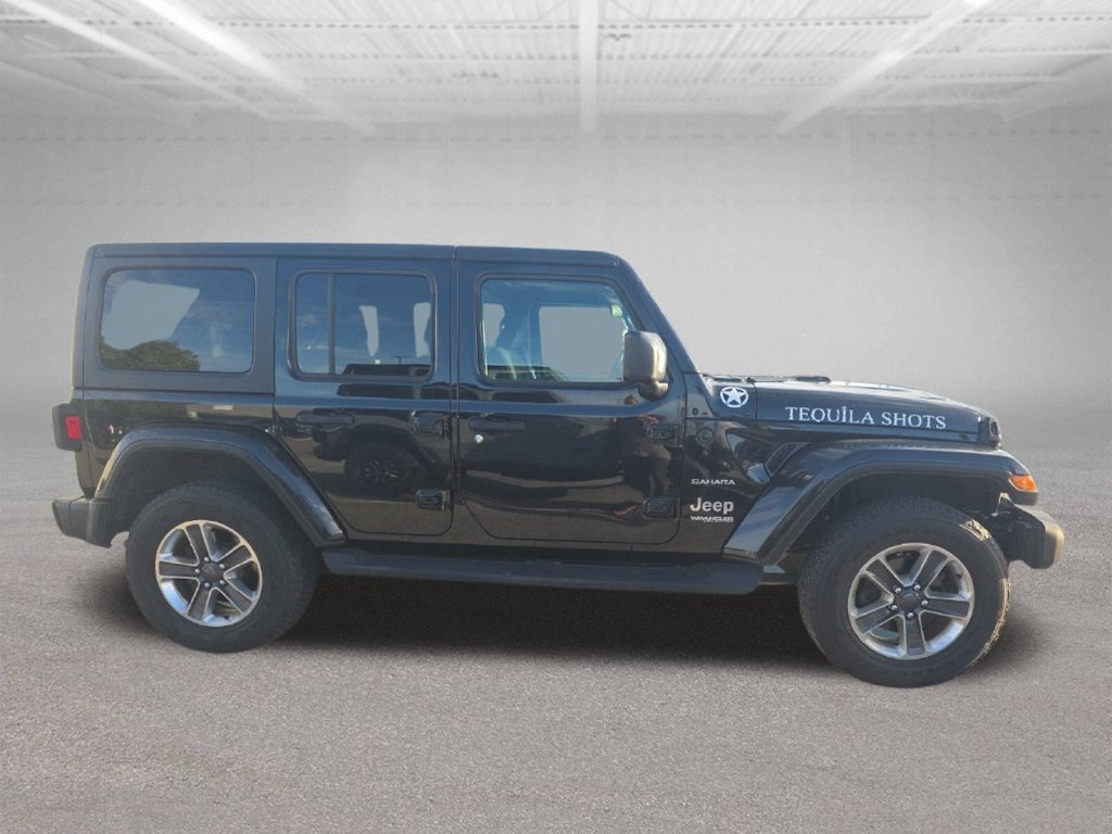 Used 2019 Jeep Wrangler Unlimited Sahara AWD/4WD image 2
