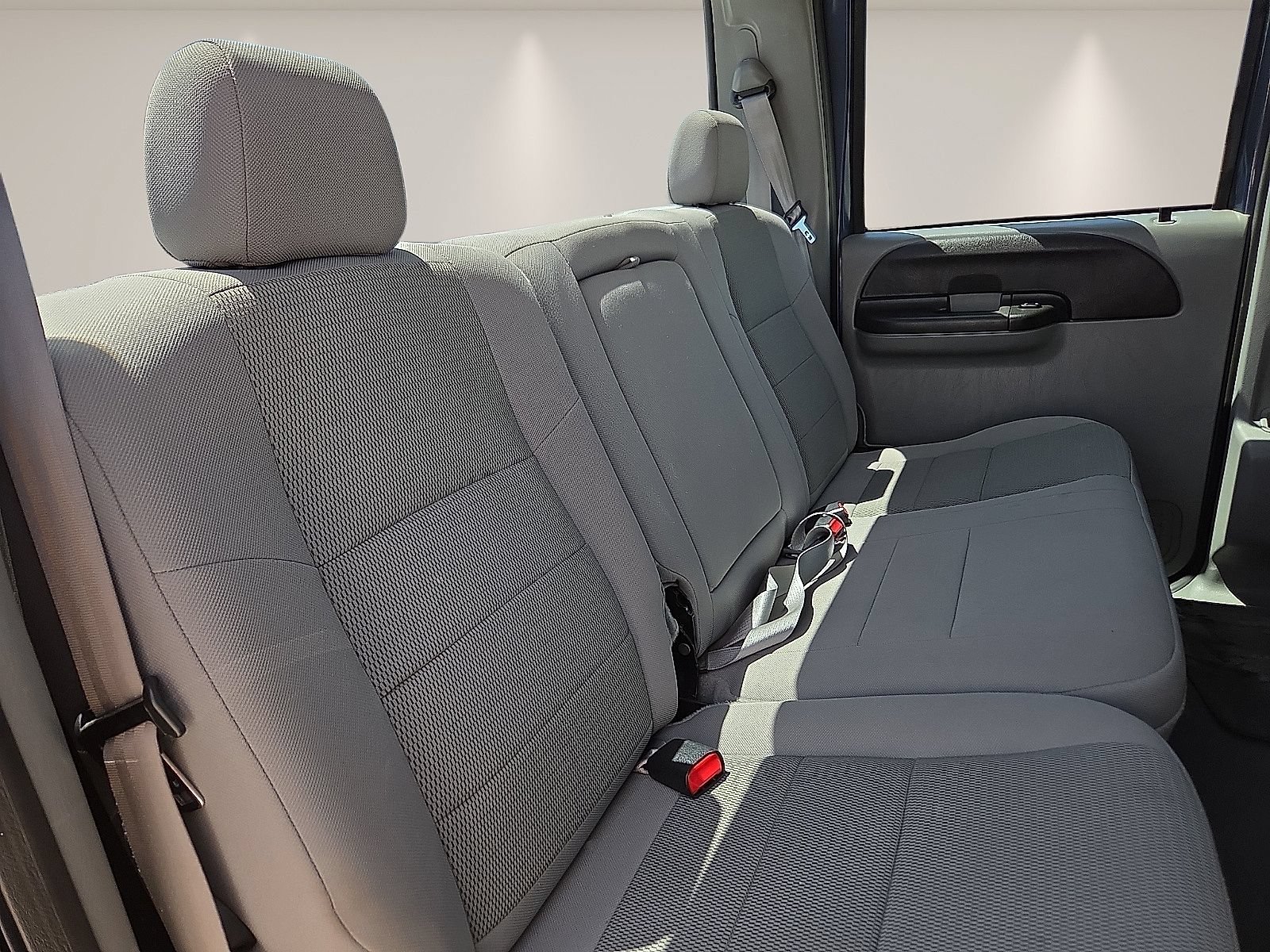 Used 2007 Ford F250 XLT RWD image 9
